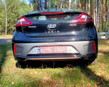 Черный Хендай Ioniq, объемом двигателя 0 л и пробегом 161 тыс. км за 12500 $, фото 3 на Automoto.ua
