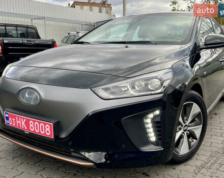 Чорний Хендай Ioniq, об'ємом двигуна 0 л та пробігом 90 тис. км за 14150 $, фото 32 на Automoto.ua