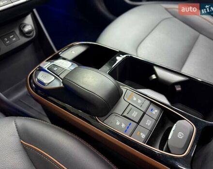 Чорний Хендай Ioniq, об'ємом двигуна 0 л та пробігом 108 тис. км за 14401 $, фото 24 на Automoto.ua