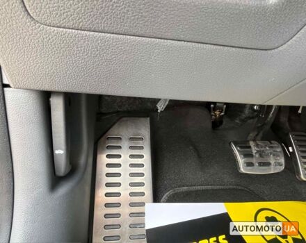 Черный Хендай Ioniq, объемом двигателя 40 л и пробегом 104 тыс. км за 17800 $, фото 17 на Automoto.ua