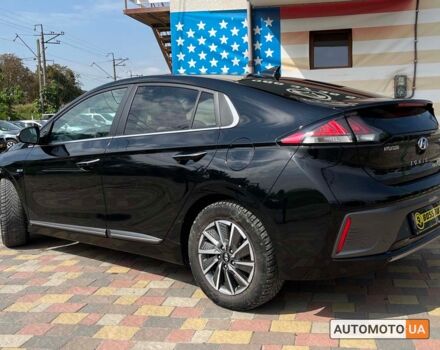 Черный Хендай Ioniq, объемом двигателя 40 л и пробегом 104 тыс. км за 17800 $, фото 4 на Automoto.ua