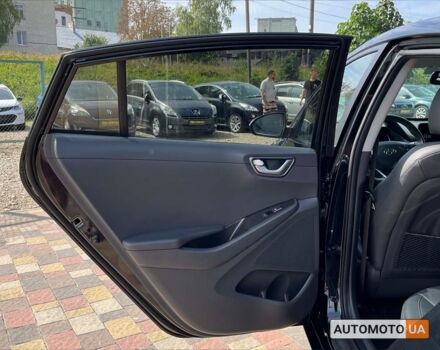 Черный Хендай Ioniq, объемом двигателя 40 л и пробегом 104 тыс. км за 17800 $, фото 21 на Automoto.ua
