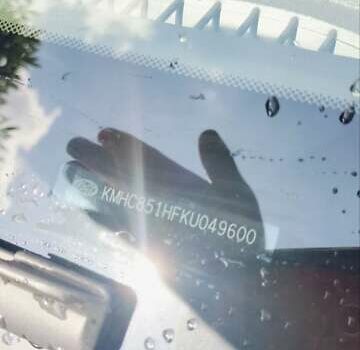 Черный Хендай Ioniq, объемом двигателя 0 л и пробегом 161 тыс. км за 12500 $, фото 11 на Automoto.ua