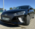 Черный Хендай Ioniq, объемом двигателя 0 л и пробегом 45 тыс. км за 16500 $, фото 4 на Automoto.ua