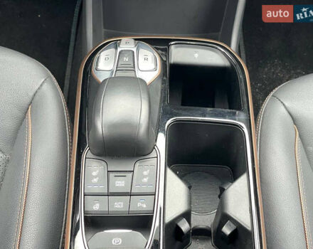 Черный Хендай Ioniq, объемом двигателя 0 л и пробегом 45 тыс. км за 16500 $, фото 23 на Automoto.ua