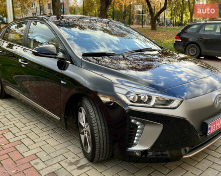Чорний Хендай Ioniq, об'ємом двигуна 0 л та пробігом 90 тис. км за 14150 $, фото 3 на Automoto.ua