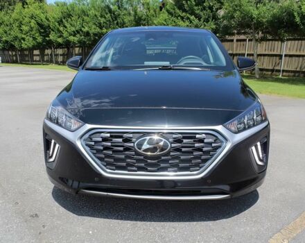 Чорний Хендай Ioniq, об'ємом двигуна 1.6 л та пробігом 13 тис. км за 10000 $, фото 1 на Automoto.ua