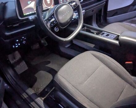 Черный Хендай Ioniq, объемом двигателя 0 л и пробегом 56 тыс. км за 27500 $, фото 2 на Automoto.ua