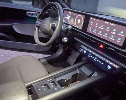 Черный Хендай Ioniq, объемом двигателя 0 л и пробегом 56 тыс. км за 27500 $, фото 1 на Automoto.ua