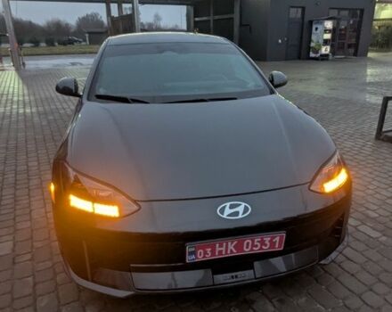 Черный Хендай Ioniq, объемом двигателя 0 л и пробегом 56 тыс. км за 27500 $, фото 6 на Automoto.ua