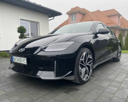 Черный Хендай Ioniq, объемом двигателя 0 л и пробегом 17 тыс. км за 24400 $, фото 1 на Automoto.ua