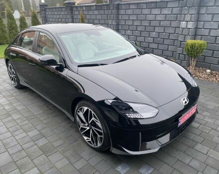 Черный Хендай Ioniq, объемом двигателя 0 л и пробегом 17 тыс. км за 24400 $, фото 3 на Automoto.ua