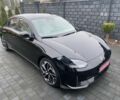 Черный Хендай Ioniq, объемом двигателя 0 л и пробегом 17 тыс. км за 24400 $, фото 3 на Automoto.ua