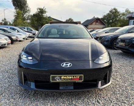 Черный Хендай Ioniq, объемом двигателя 0 л и пробегом 14 тыс. км за 33499 $, фото 1 на Automoto.ua