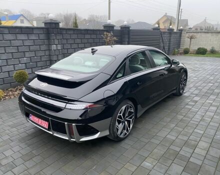 Черный Хендай Ioniq, объемом двигателя 0 л и пробегом 17 тыс. км за 24400 $, фото 5 на Automoto.ua