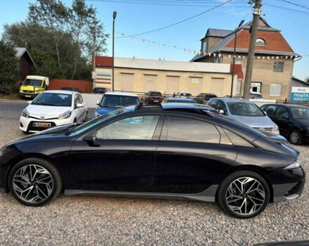 Черный Хендай Ioniq, объемом двигателя 0 л и пробегом 14 тыс. км за 33499 $, фото 4 на Automoto.ua