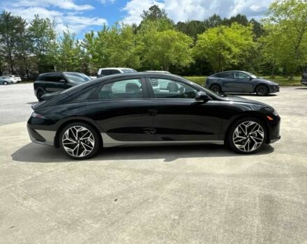 Черный Хендай Ioniq, объемом двигателя 0 л и пробегом 24 тыс. км за 13500 $, фото 7 на Automoto.ua