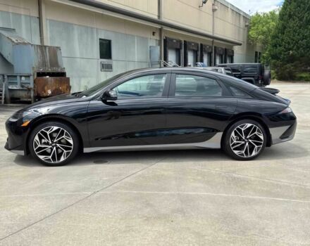 Черный Хендай Ioniq, объемом двигателя 0 л и пробегом 24 тыс. км за 13500 $, фото 3 на Automoto.ua