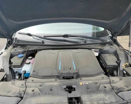 Черный Хендай Ioniq, объемом двигателя 0 л и пробегом 17 тыс. км за 12000 $, фото 10 на Automoto.ua