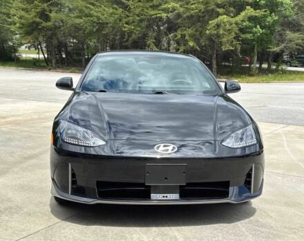 Черный Хендай Ioniq, объемом двигателя 0 л и пробегом 24 тыс. км за 13500 $, фото 1 на Automoto.ua