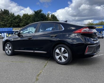 Черный Хендай Ioniq, объемом двигателя 0 л и пробегом 121 тыс. км за 12900 $, фото 18 на Automoto.ua