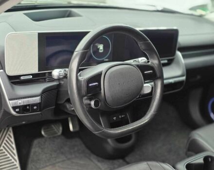 Черный Хендай Ioniq, объемом двигателя 0 л и пробегом 91 тыс. км за 25900 $, фото 5 на Automoto.ua
