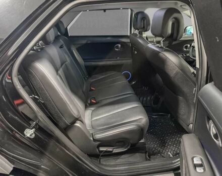 Черный Хендай Ioniq, объемом двигателя 0 л и пробегом 64 тыс. км за 29500 $, фото 5 на Automoto.ua