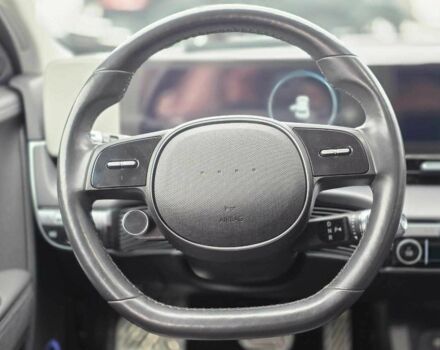 Черный Хендай Ioniq, объемом двигателя 0 л и пробегом 91 тыс. км за 25900 $, фото 7 на Automoto.ua