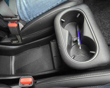 Чорний Хендай Ioniq, об'ємом двигуна 0 л та пробігом 89 тис. км за 26500 $, фото 9 на Automoto.ua