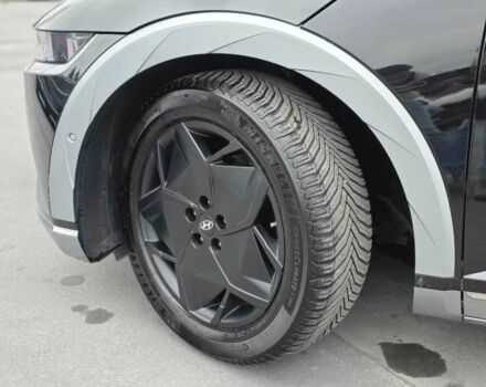 Черный Хендай Ioniq, объемом двигателя 0 л и пробегом 91 тыс. км за 25900 $, фото 22 на Automoto.ua