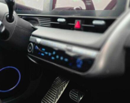 Черный Хендай Ioniq, объемом двигателя 0 л и пробегом 91 тыс. км за 25900 $, фото 19 на Automoto.ua