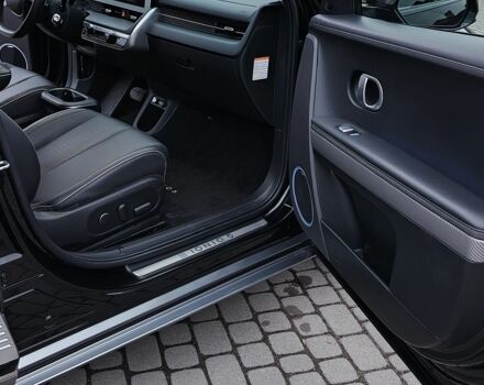 Черный Хендай Ioniq, объемом двигателя 0 л и пробегом 33 тыс. км за 617 $, фото 17 на Automoto.ua