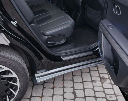 Черный Хендай Ioniq, объемом двигателя 0 л и пробегом 33 тыс. км за 617 $, фото 15 на Automoto.ua