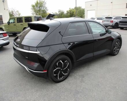 Черный Хендай Ioniq, объемом двигателя 0 л и пробегом 12 тыс. км за 15500 $, фото 4 на Automoto.ua