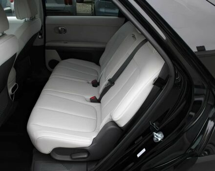 Черный Хендай Ioniq, объемом двигателя 0 л и пробегом 23 тыс. км за 14000 $, фото 12 на Automoto.ua