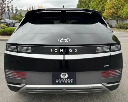 Черный Хендай Ioniq, объемом двигателя 0 л и пробегом 24 тыс. км за 9800 $, фото 5 на Automoto.ua