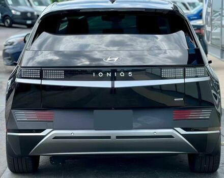 Черный Хендай Ioniq, объемом двигателя 0 л и пробегом 10 тыс. км за 11100 $, фото 4 на Automoto.ua