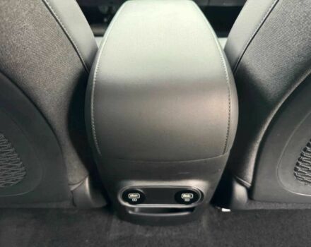 Черный Хендай Ioniq, объемом двигателя 0 л и пробегом 14 тыс. км за 14800 $, фото 10 на Automoto.ua