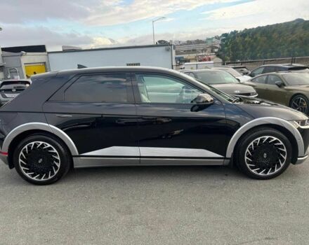 Черный Хендай Ioniq, объемом двигателя 0 л и пробегом 20 тыс. км за 22000 $, фото 5 на Automoto.ua