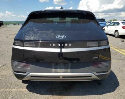 Черный Хендай Ioniq, объемом двигателя 0 л и пробегом 45 тыс. км за 9900 $, фото 5 на Automoto.ua