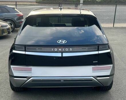 Черный Хендай Ioniq, объемом двигателя 0 л и пробегом 20 тыс. км за 22000 $, фото 4 на Automoto.ua