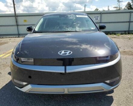 Черный Хендай Ioniq, объемом двигателя 0 л и пробегом 45 тыс. км за 9900 $, фото 4 на Automoto.ua