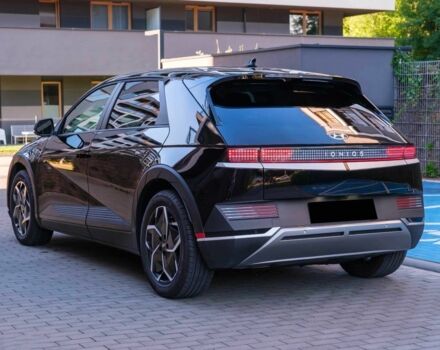 Черный Хендай Ioniq, объемом двигателя 0 л и пробегом 10 тыс. км за 16000 $, фото 5 на Automoto.ua