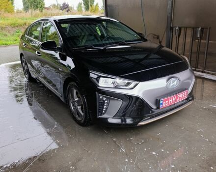Черный Хендай Ioniq, объемом двигателя 0 л и пробегом 91 тыс. км за 13100 $, фото 1 на Automoto.ua