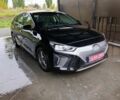 Черный Хендай Ioniq, объемом двигателя 0 л и пробегом 91 тыс. км за 13100 $, фото 1 на Automoto.ua