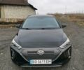 Черный Хендай Ioniq, объемом двигателя 1.58 л и пробегом 41 тыс. км за 15000 $, фото 1 на Automoto.ua