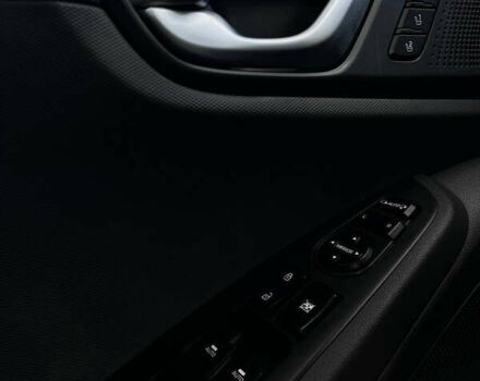 Черный Хендай Ioniq, объемом двигателя 0 л и пробегом 111 тыс. км за 12900 $, фото 22 на Automoto.ua