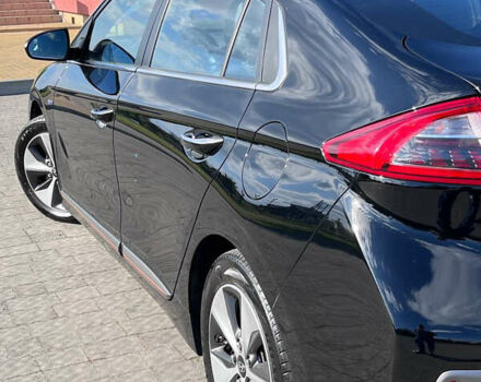 Черный Хендай Ioniq, объемом двигателя 0 л и пробегом 111 тыс. км за 12900 $, фото 14 на Automoto.ua