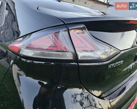 Черный Хендай Ioniq, объемом двигателя 0 л и пробегом 180 тыс. км за 14300 $, фото 1 на Automoto.ua