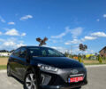 Черный Хендай Ioniq, объемом двигателя 0 л и пробегом 111 тыс. км за 12900 $, фото 3 на Automoto.ua